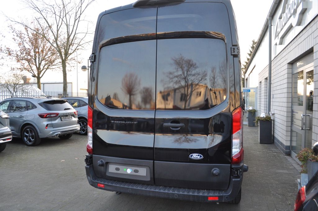 Ford Transit 2024
