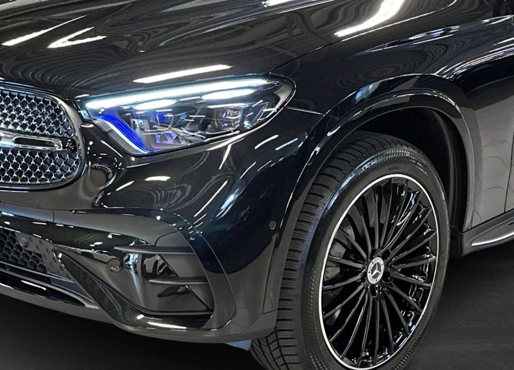 Mercedes-Benz GLC 300 2025