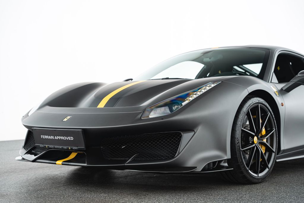 Ferrari 488 Pista 2020