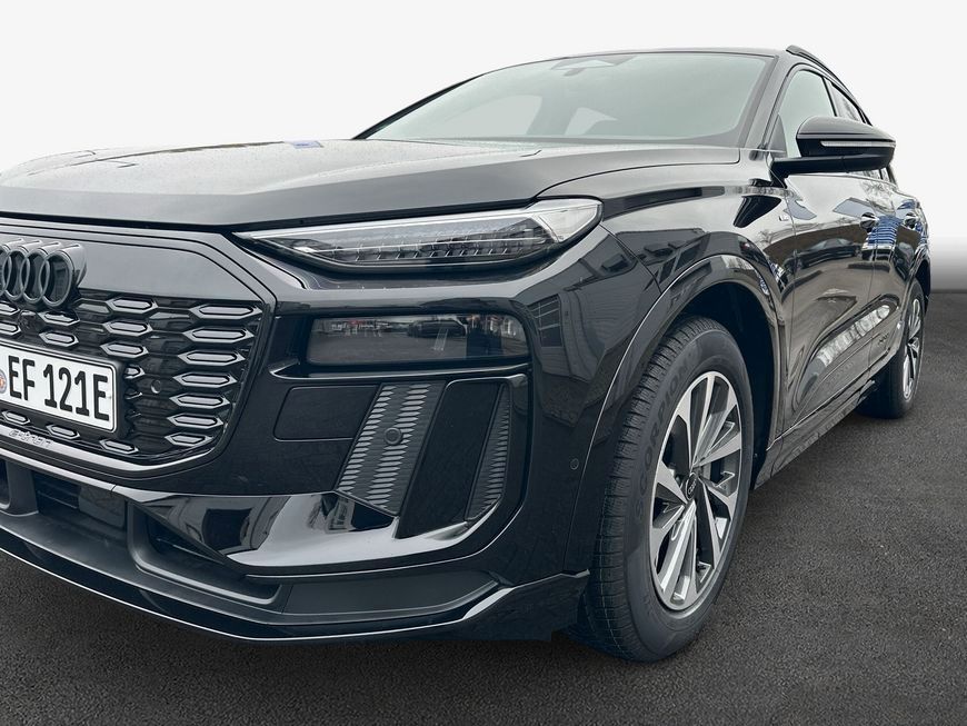 Audi Q6 e-tron 2025