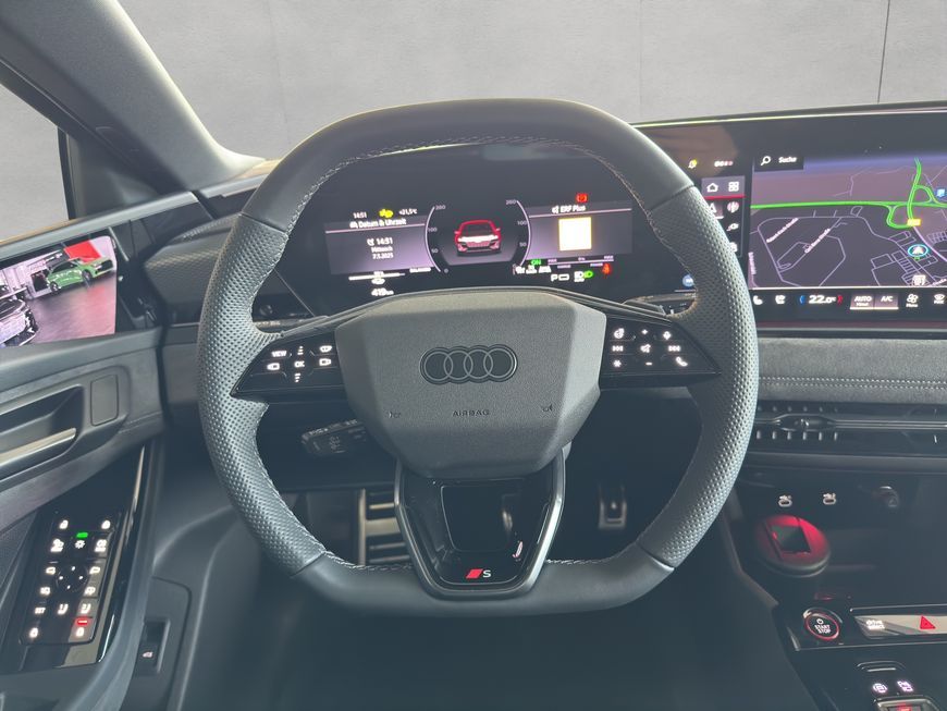 Audi S6 e-tron