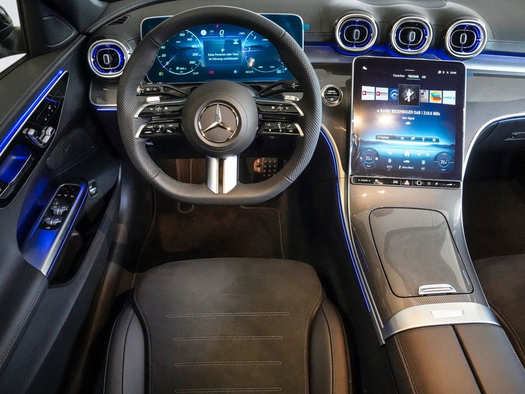 Mercedes-Benz C 220 2025