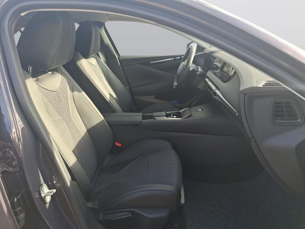 DS Automobiles DS4 2025