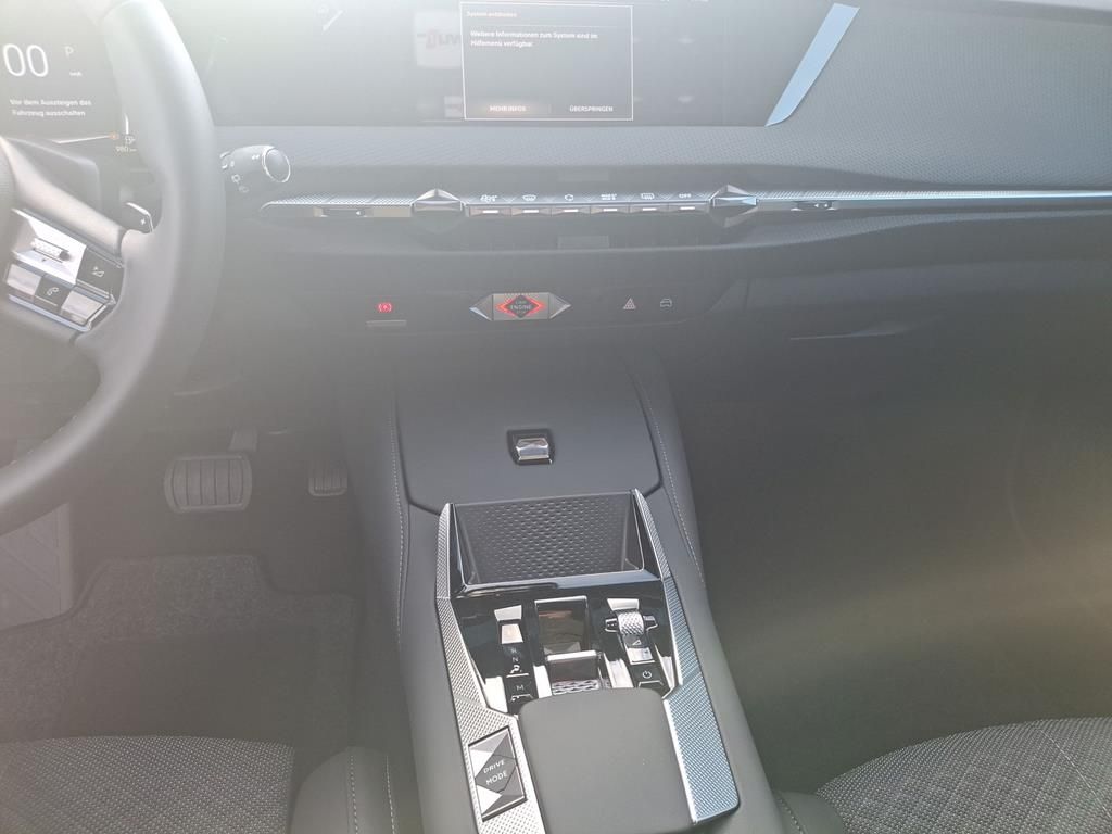 DS Automobiles DS4 2025