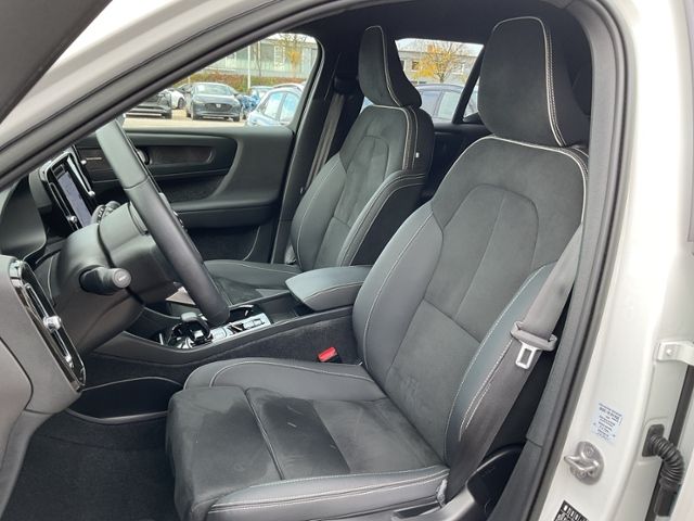 Volvo XC40 2022