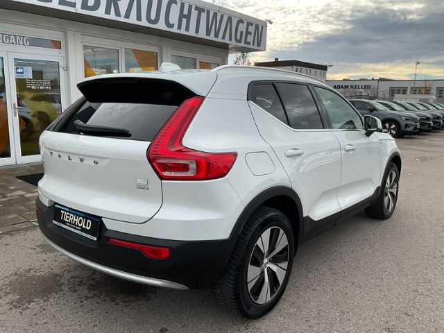 Volvo XC40 2022
