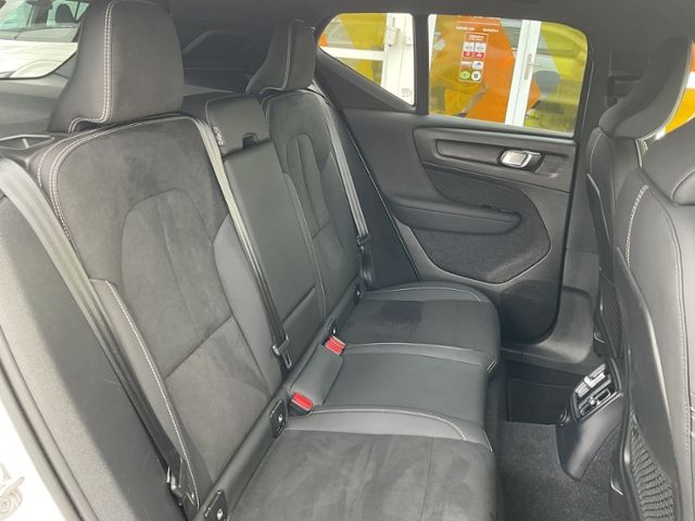 Volvo XC40 2022