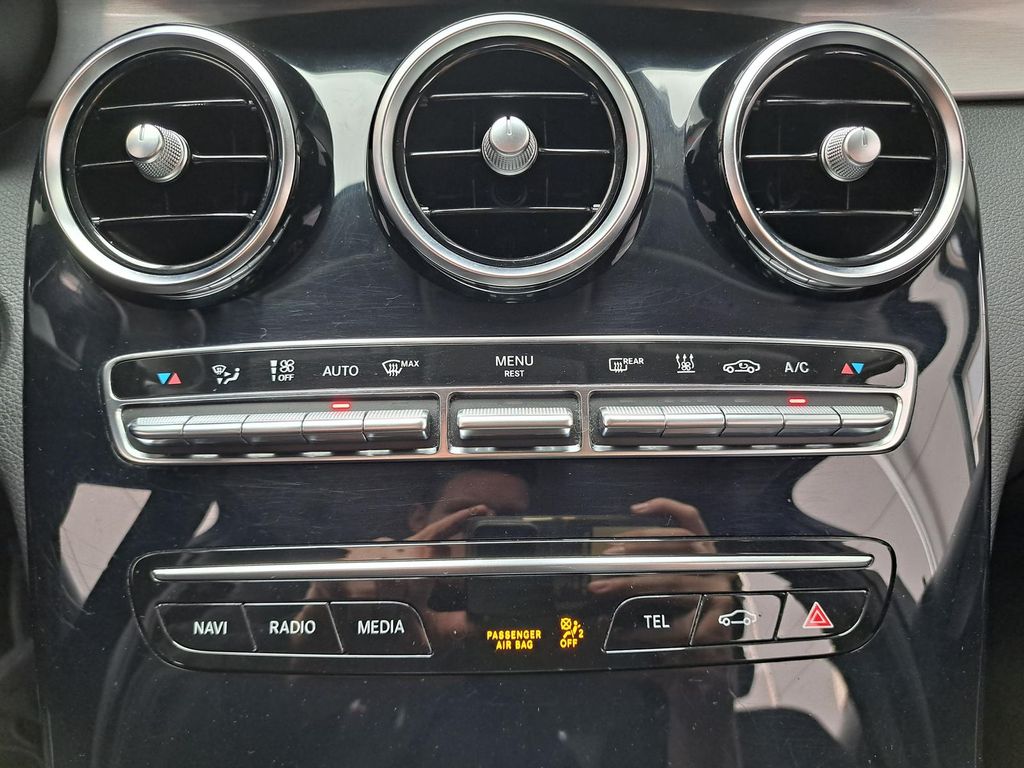 Mercedes-Benz C 300 2021