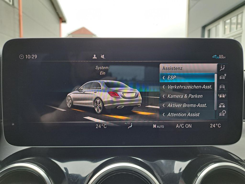 Mercedes-Benz C 300 2021