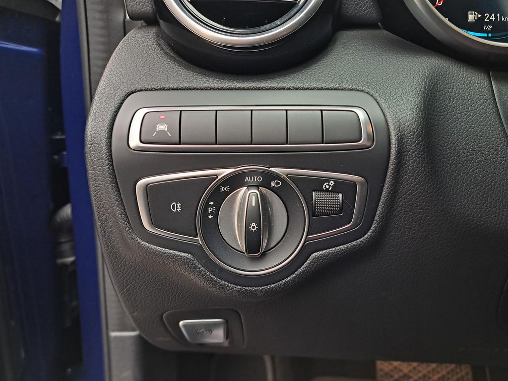 Mercedes-Benz C 300 2021