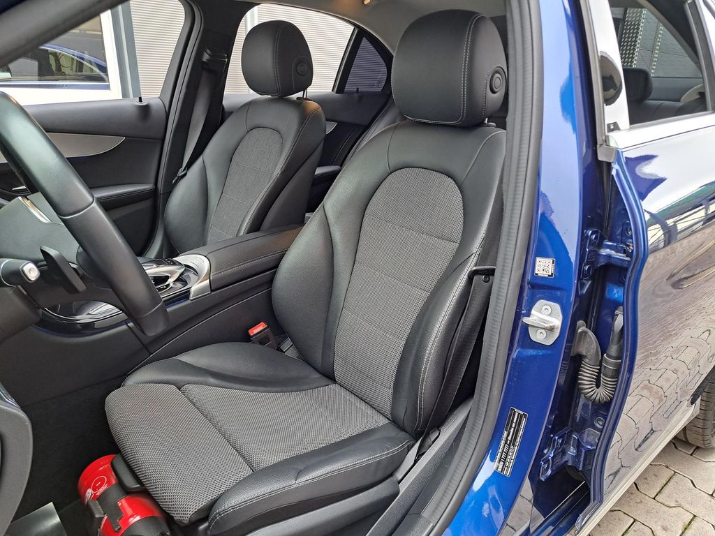 Mercedes-Benz C 300 2021