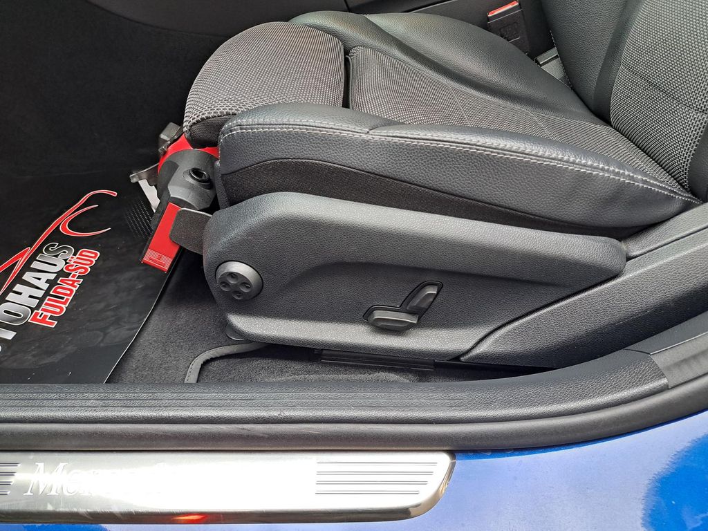 Mercedes-Benz C 300 2021