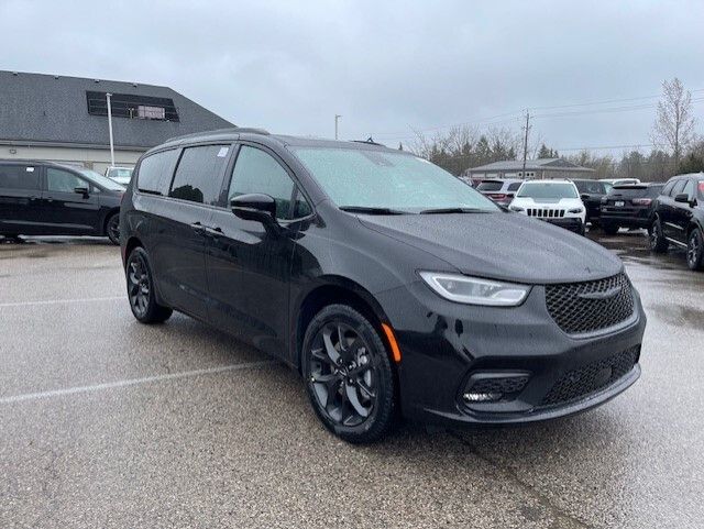 Chrysler Pacifica
