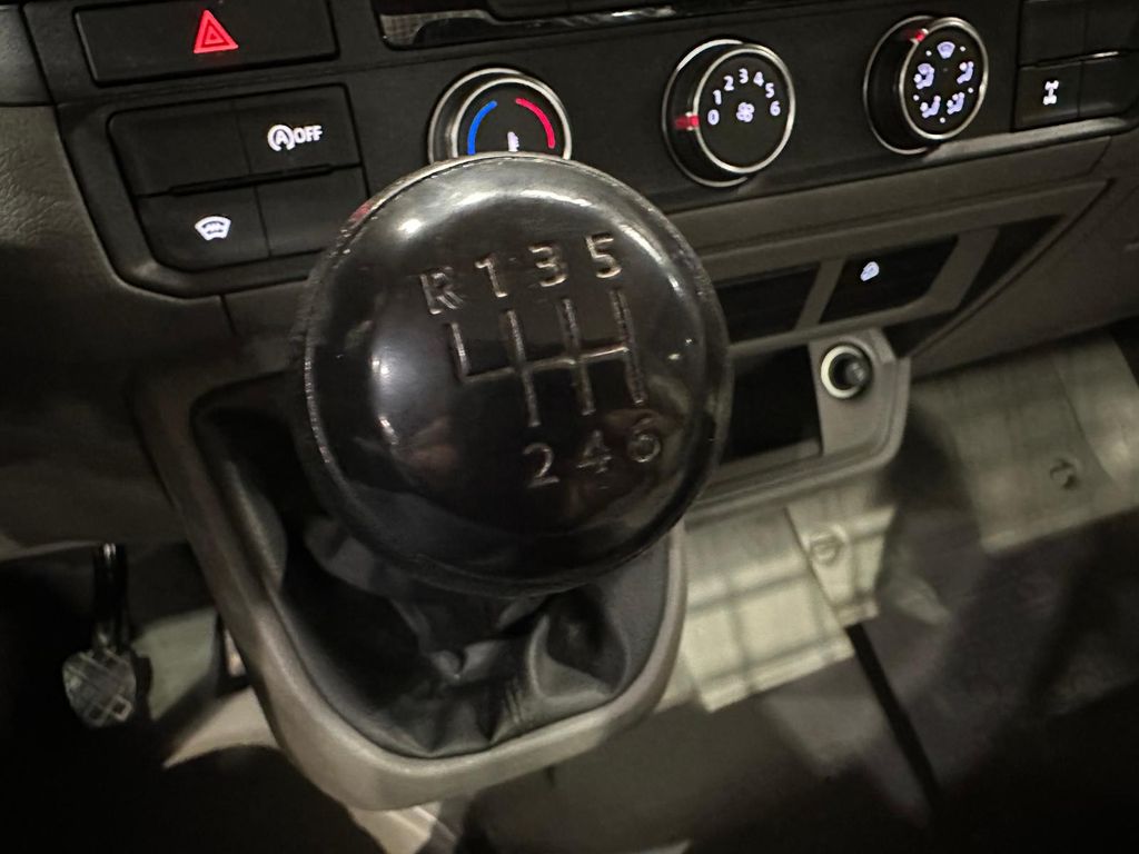 Volkswagen Crafter 2021