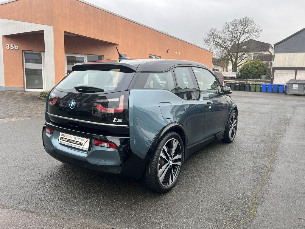 BMW i3 2022
