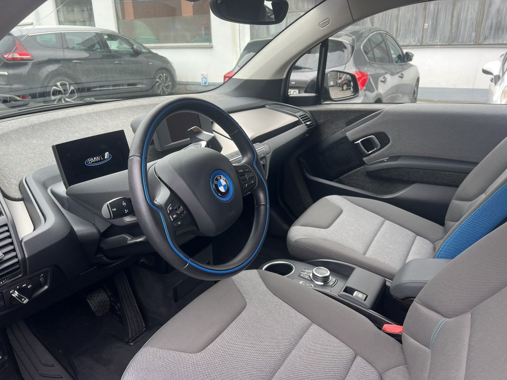 BMW i3 2022