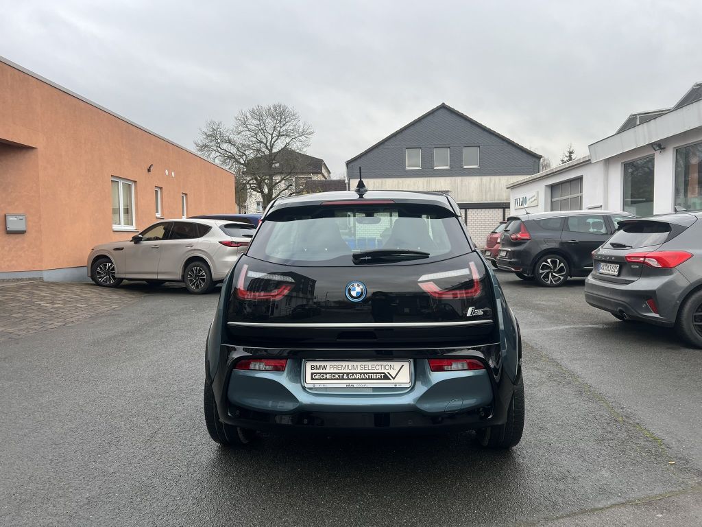 BMW i3 2022