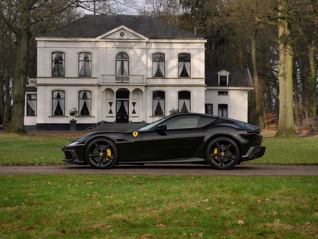 Ferrari 12Cilindri 2025