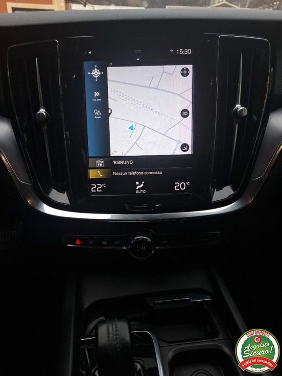 Volvo V60 Cross Country 2021