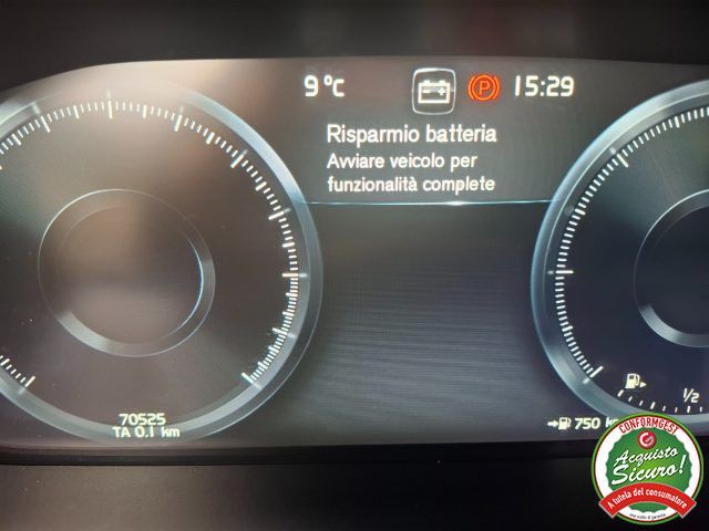 Volvo V60 Cross Country 2021