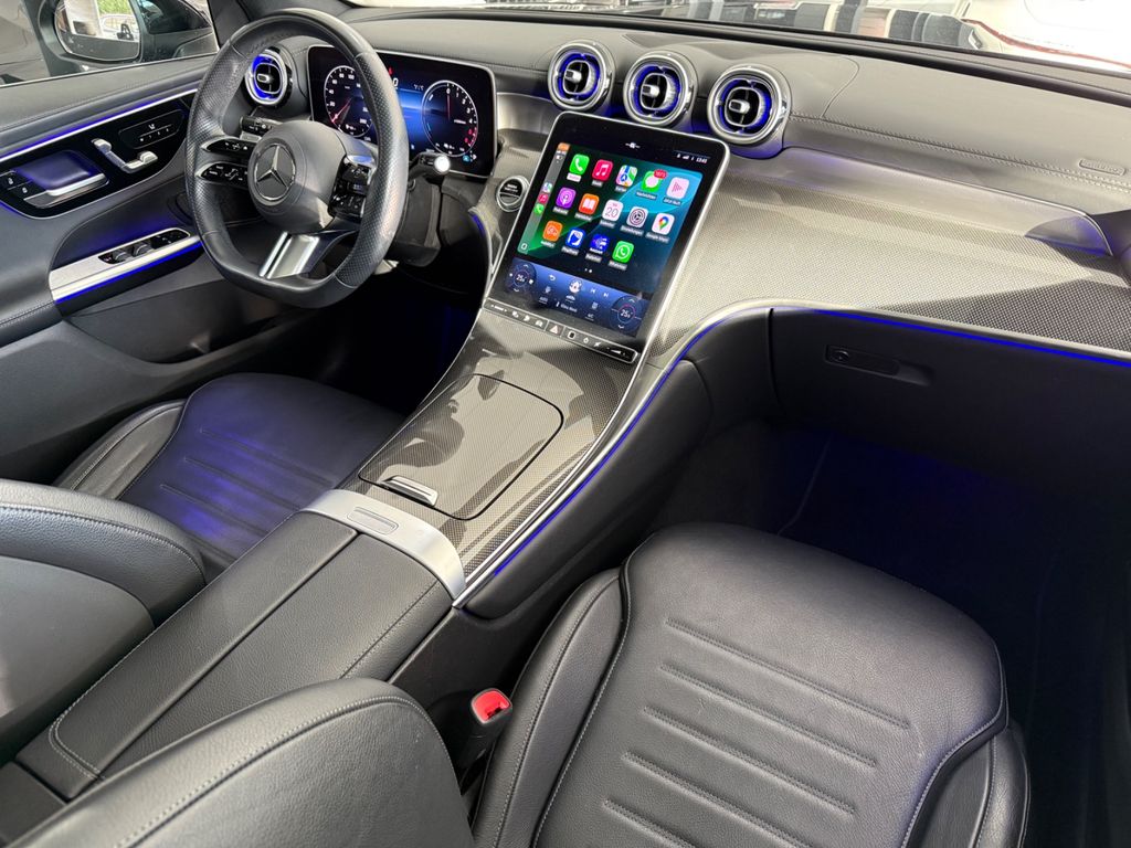 Mercedes-Benz GLC 300 2023