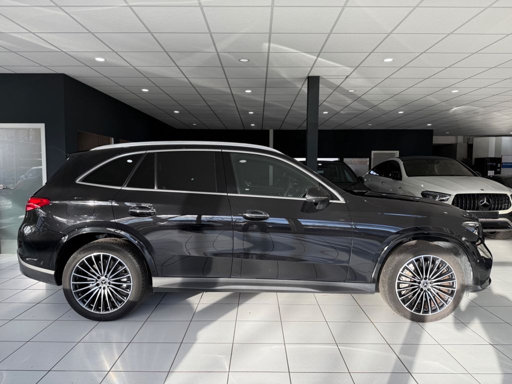 Mercedes-Benz GLC 300 2023