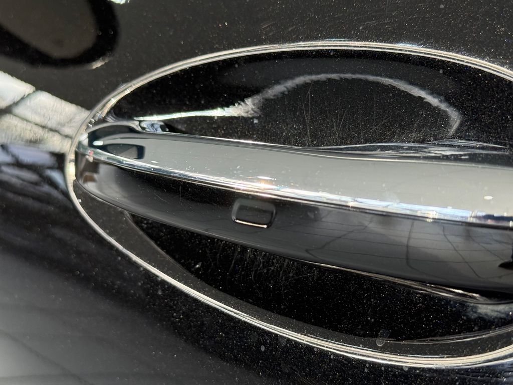 Mercedes-Benz GLC 300 2023