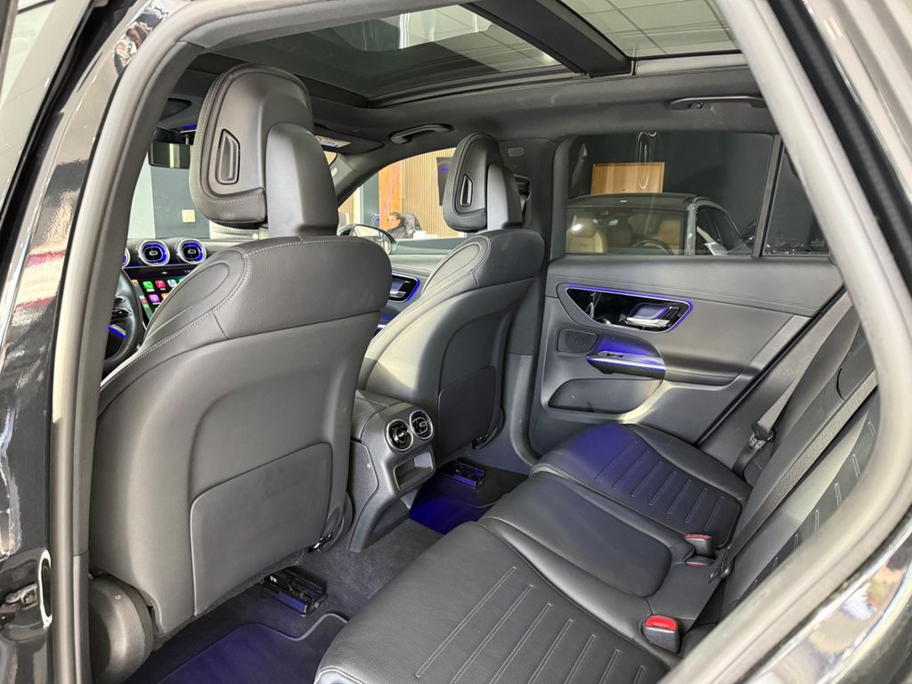 Mercedes-Benz GLC 300 2023