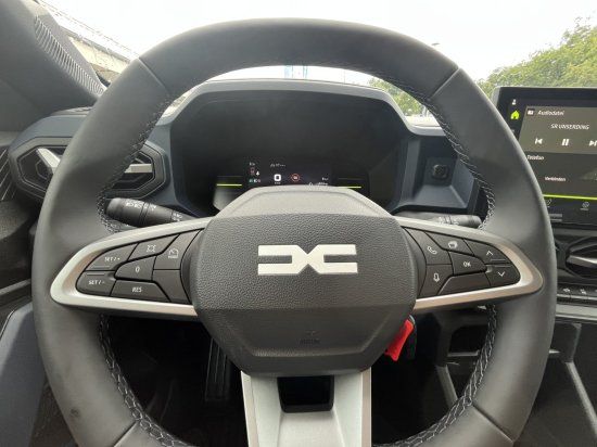 Dacia Duster 2025