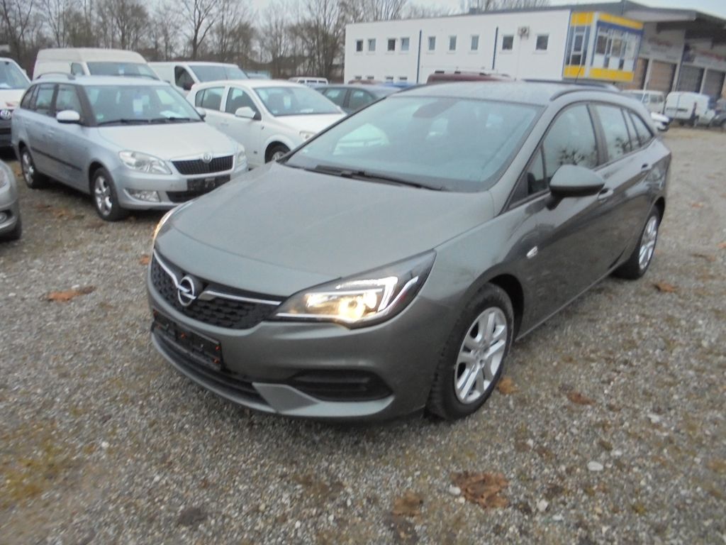 Opel Astra 2020