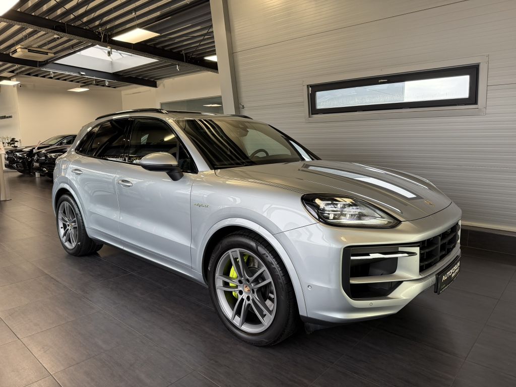 Porsche Cayenne 2024