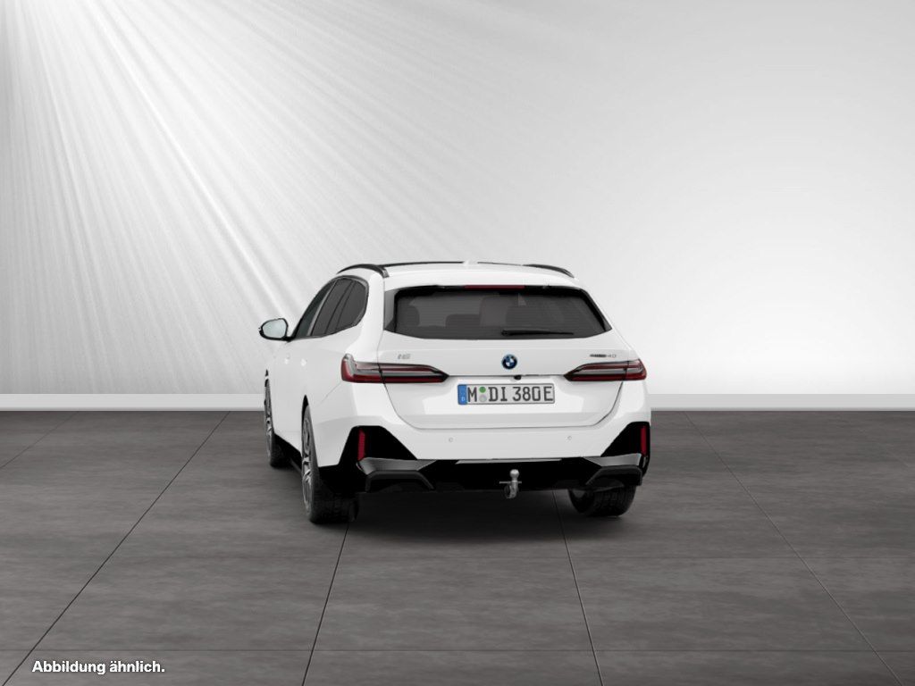 BMW i5 2024