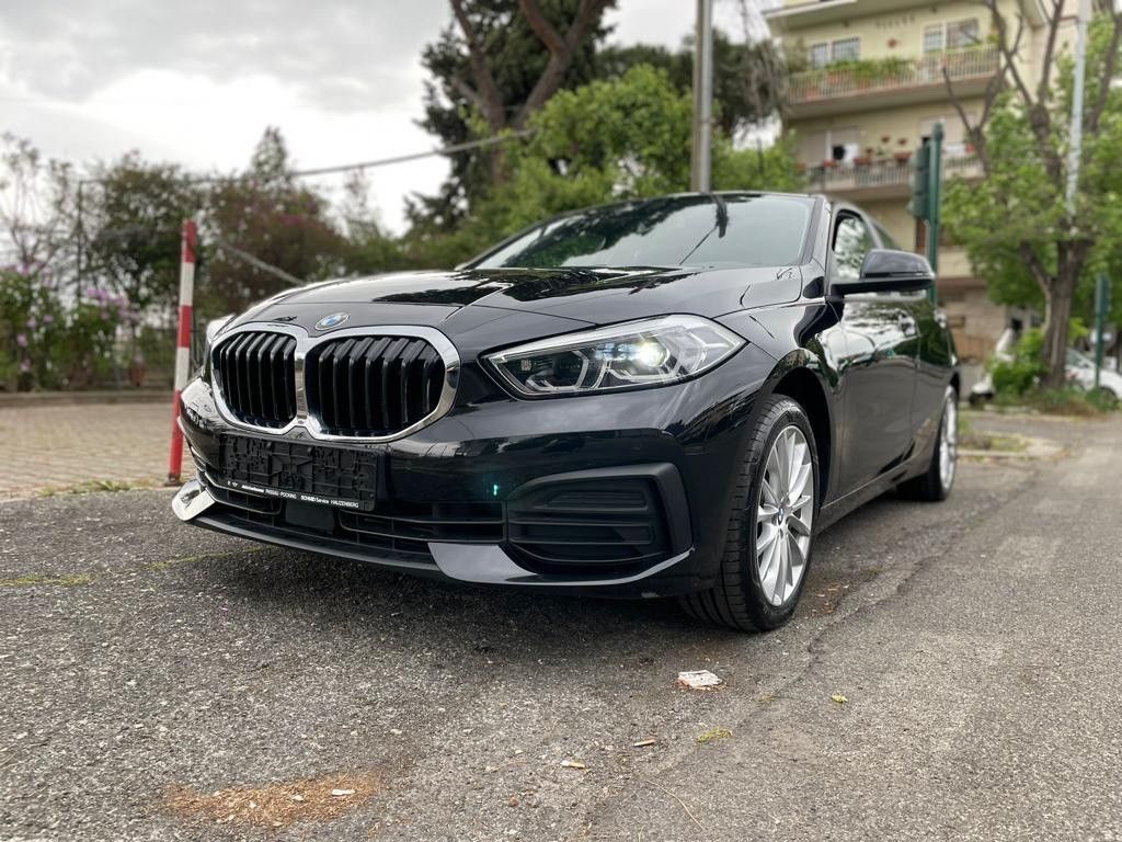 BMW 118 2021