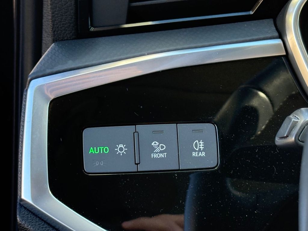 Audi Q3 2023