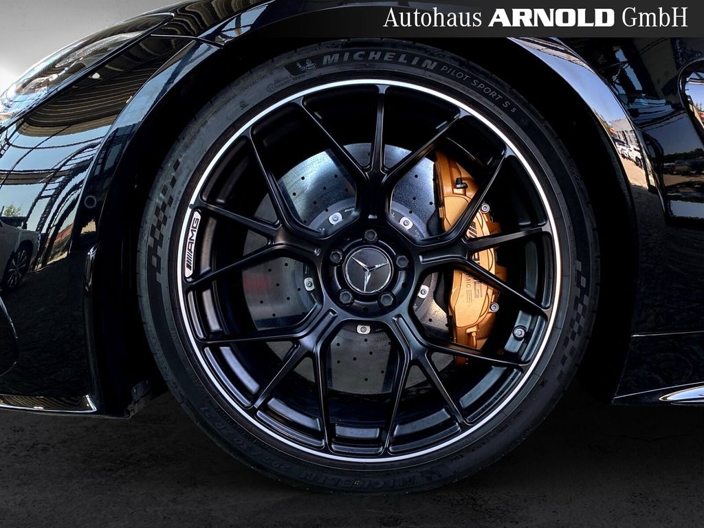 Mercedes-Benz AMG GT 2024