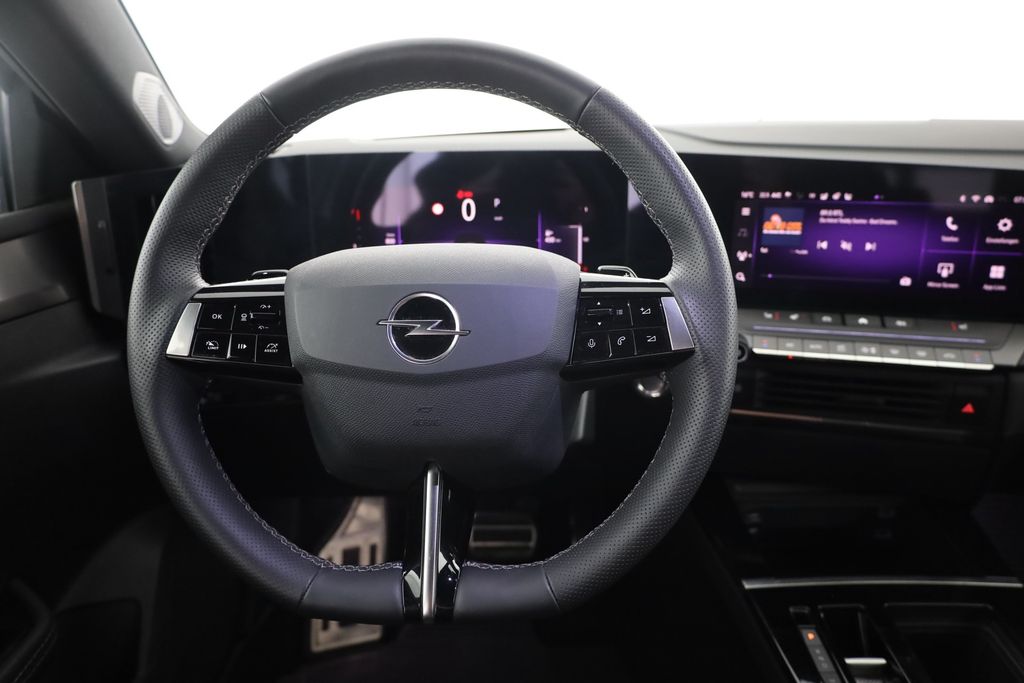Opel Astra 2023
