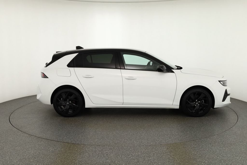 Opel Astra 2023