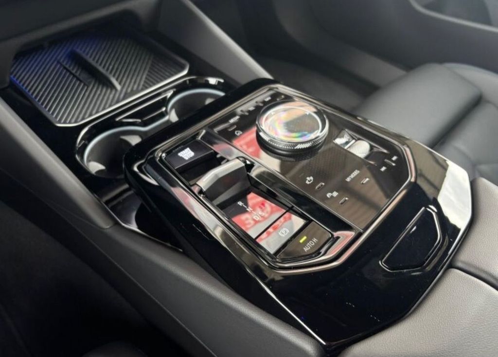 BMW 520 2024
