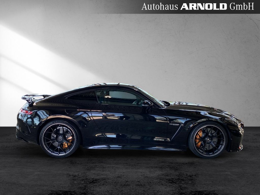 Mercedes-Benz AMG GT 2024