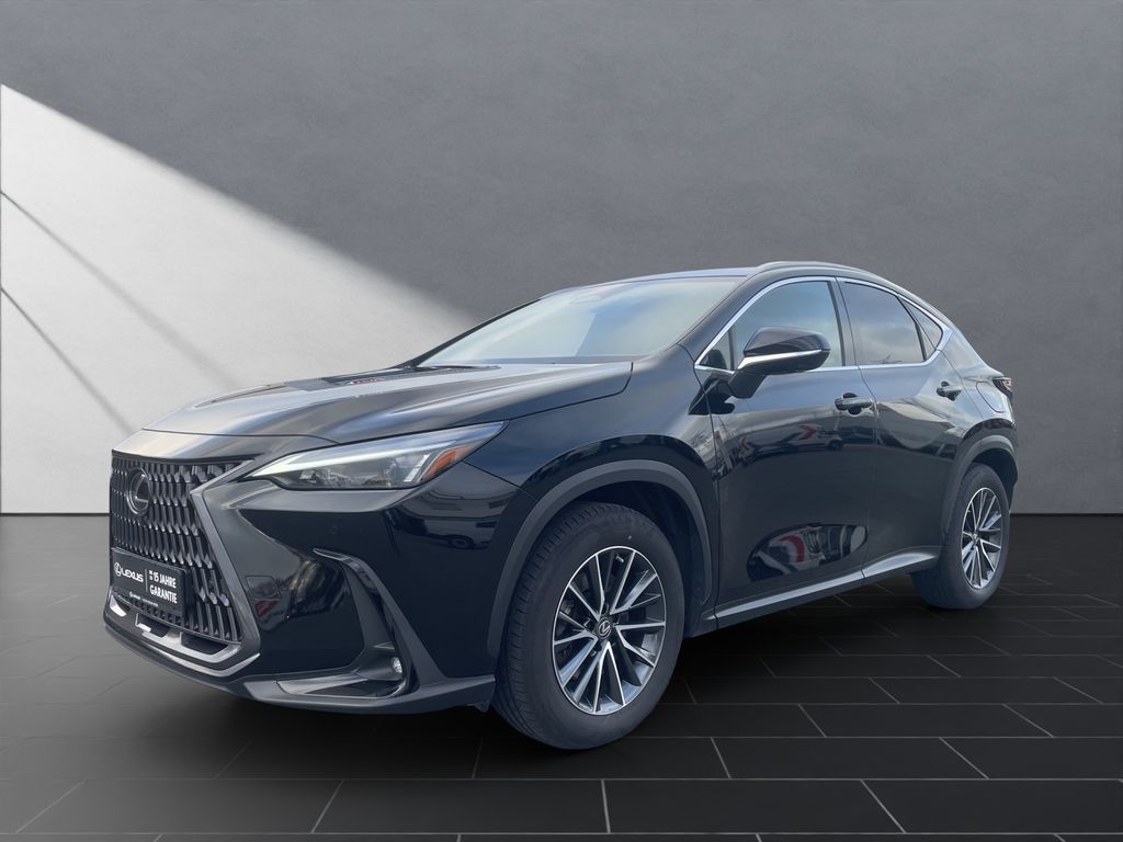 Lexus NX 450h 2022