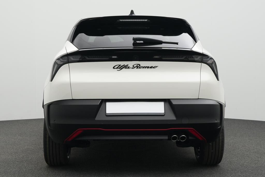 Alfa Romeo Junior 2025