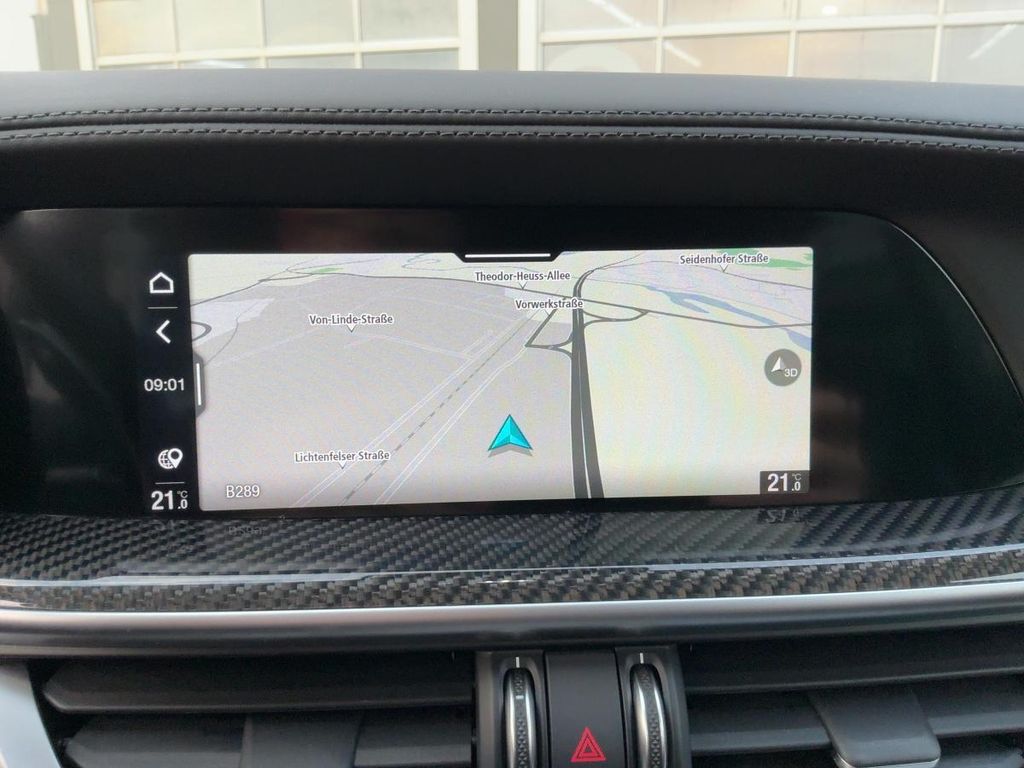 Alfa Romeo Stelvio 2021