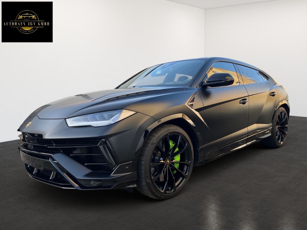 Lamborghini Urus 2024