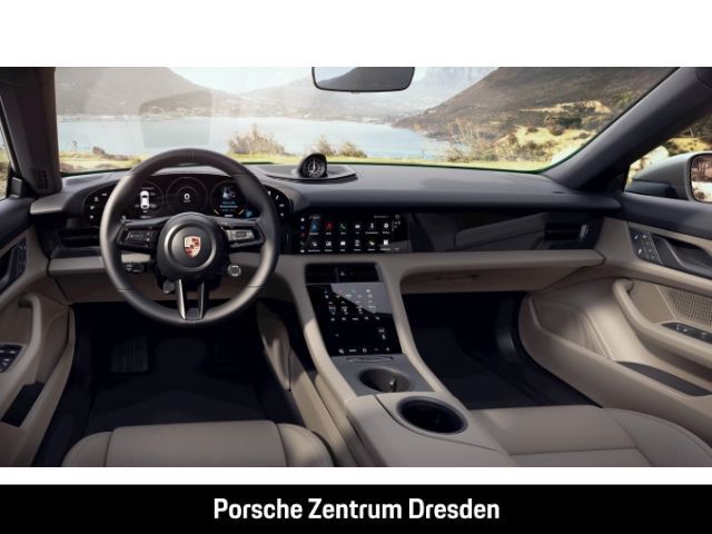 Porsche Taycan 2022