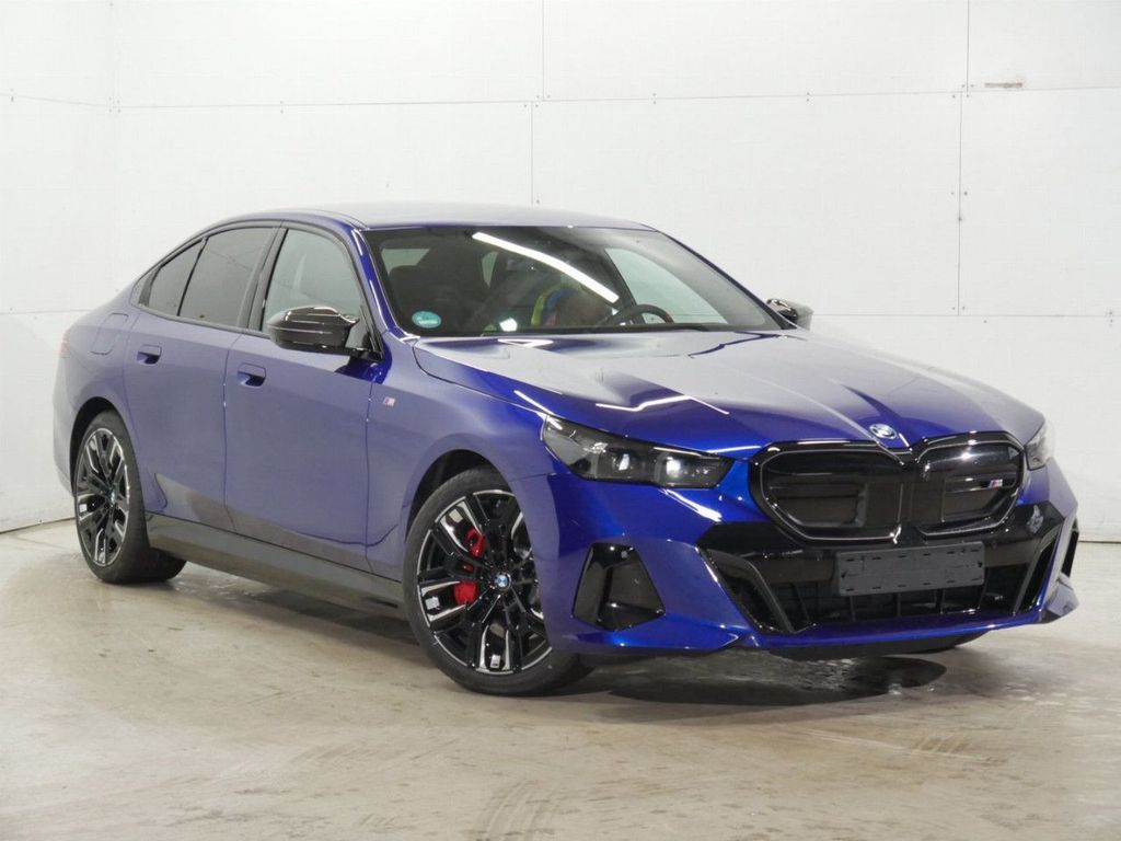 BMW i5 2025