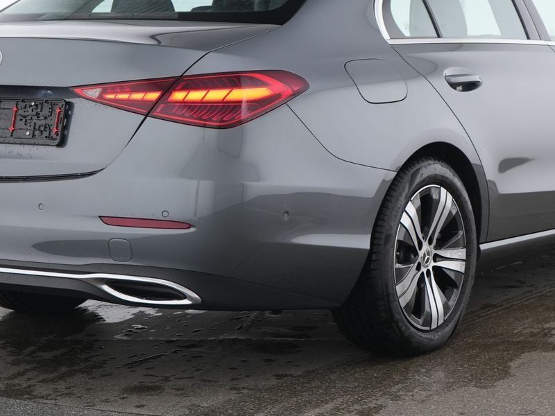 Mercedes-Benz C 200 2024