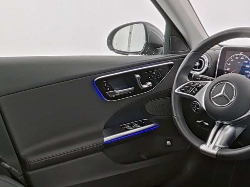 Mercedes-Benz C 200 2024