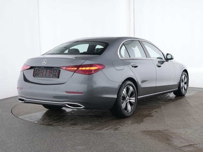 Mercedes-Benz C 200 2024