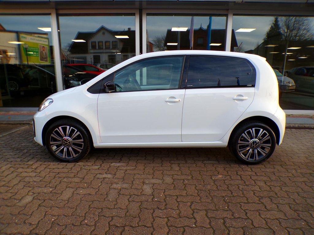 Volkswagen up! 2023