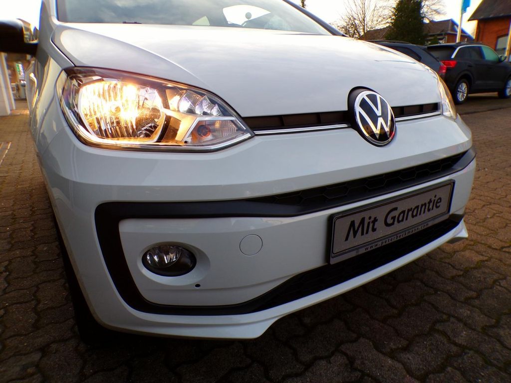 Volkswagen up! 2023